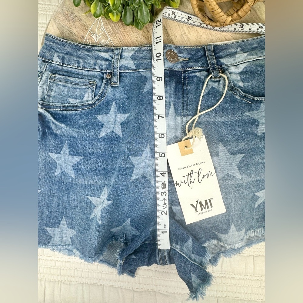 YMI Star Print High-Rise Denim Shorts Size 5/27 NWT - Picture 13 of 14